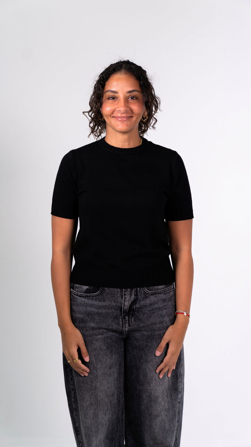 Wide Knit Round Shirt - Black
